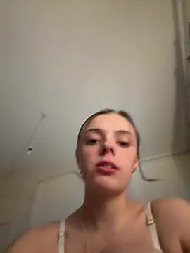 cutietootie02 online show from February 2026 10:58:02 PM