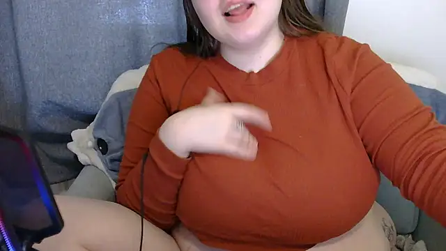 brattyprincessemma online show from February 2026 02:35:01 PM