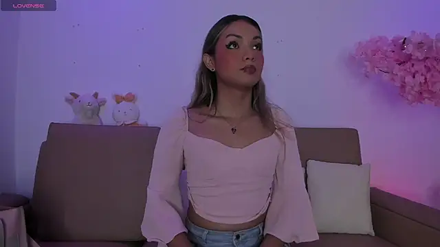 Doll Isa  online show from March 2026 08:53:01 PM