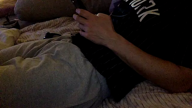 Breezydicksn online show from October 2025 05:14:02 PM