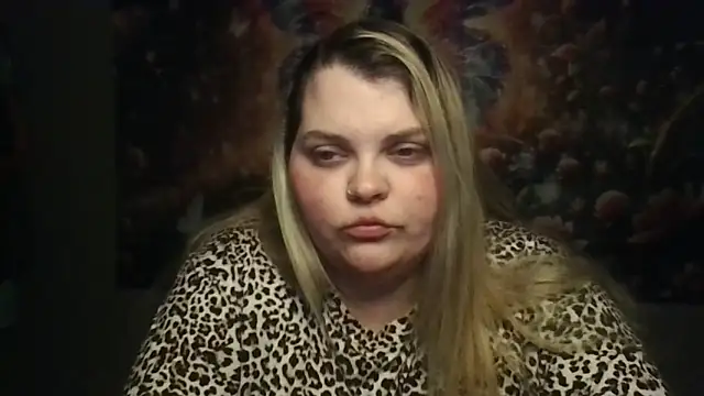 Snapshot of Prettyeyefairy chatting on November 2025 05:32:02 AM Prettyeyefairy online show from November 2025 05:32:02 AM
