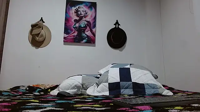 Crystal Star  online show from March 2026 11:14:01 AM