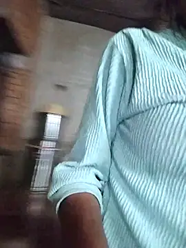 Snapshot of Mohni_singh chatting on November 2025 09:47:02 PM Mohni singh online show from November 2025 09:47:02 PM