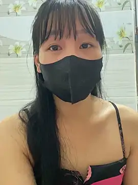 Snapshot of Meowwn chatting on October 2025 05:13:02 PM Meowwn online show from October 2025 05:13:02 PM