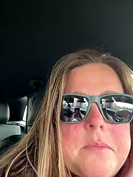 Snapshot of hornykitty1210 chatting on October 2025 07:10:02 PM hornykitty1210 online show from October 2025 07:10:02 PM