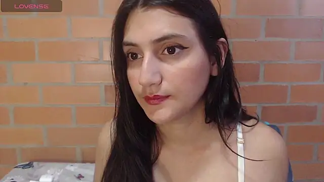 Montserrat Jay online show from April 2026 03:05:02 PM