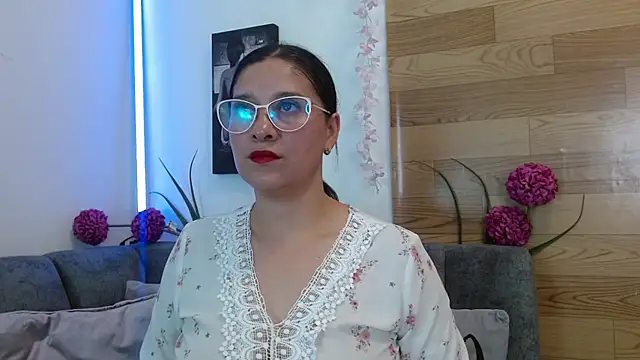 Alana steel 1 online show from March 2026 07:30:01 PM