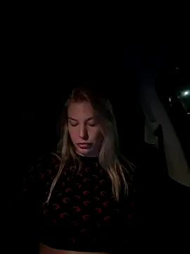 Snapshot of Chloemillerrxx chatting on September 2025 08:58:02 PM Chloemillerrxx online show from September 2025 08:58:02 PM