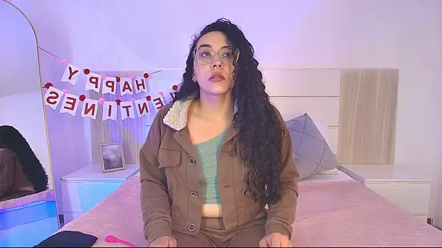 alehia cute online show from February 2026 10:06:02 PM