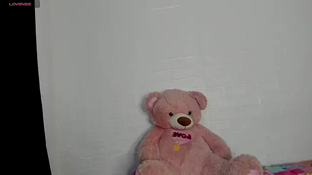 HaileyDuke online show from April 2026 12:57:02 AM