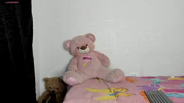 HaileyDuke online show from July 2026 03:52:01 AM