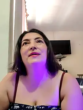 lina maria99 online show from September 2025 07:25:01 PM