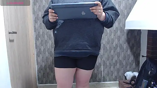 Snapshot of anishasanchezcm101 chatting on March 2026 04:07:02 AM anishasanchezcm101 online show from March 2026 04:07:02 AM