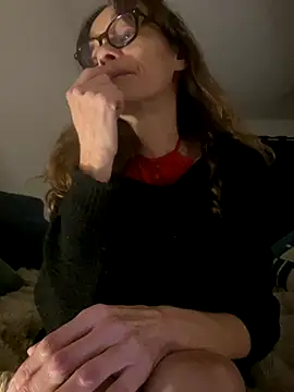 Chris06d22xh online show from October 2025 08:13:02 PM