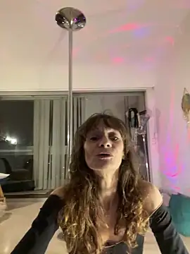 Snapshot of Chris06d22@xh chatting on February 2026 08:51:02 PM Chris06d22xh online show from February 2026 08:51:02 PM