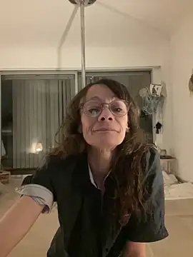 Snapshot of Chris06d22@xh chatting on March 2026 09:21:02 PM Chris06d22xh online show from March 2026 09:21:02 PM