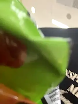 Snapshot of lu_styles_ chatting on October 2025 09:35:02 PM lu styles  online show from October 2025 09:35:02 PM