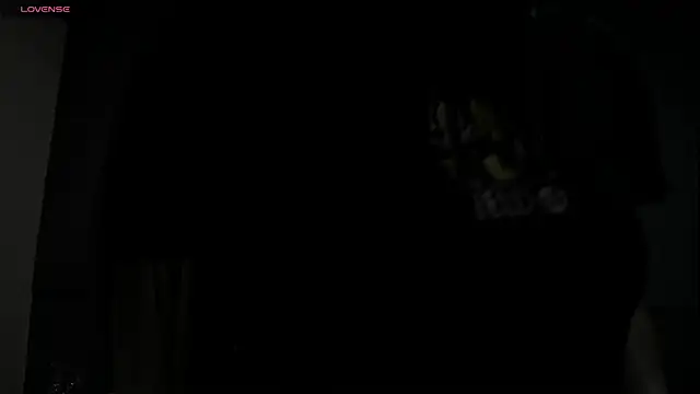 Snapshot of CharlotteCottin chatting on May 2026 11:27:01 AM CharlotteCottin online show from May 2026 11:27:01 AM