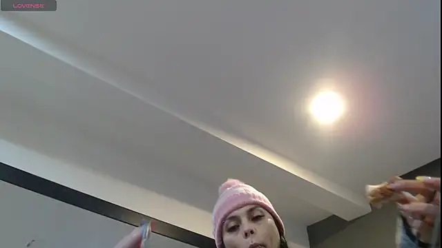 Snapshot of CharlotteCottin chatting on June 2026 11:16:01 AM CharlotteCottin online show from June 2026 11:16:01 AM