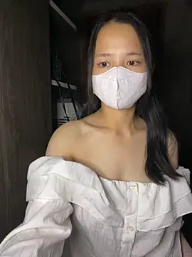 Hana-44 online show from October 2025 06:01:01 PM