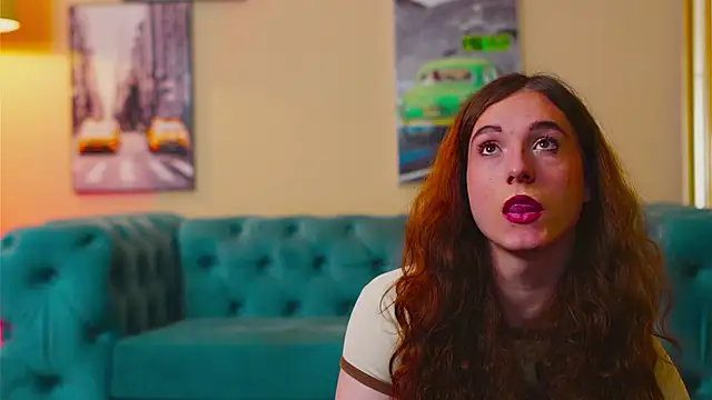 PeachyPixiee online show from October 2025 07:16:01 AM