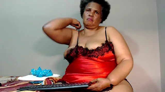 GrandBustyMelon online show from October 2025 08:28:01 PM