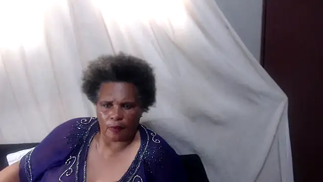 GrandBustyMelon online show from November 2025 06:45:02 AM