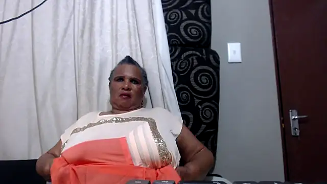 GrandBustyMelon online show from December 2025 05:00:01 PM