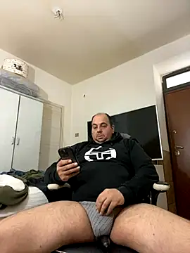 Roma84000 online show from November 2025 01:53:02 PM