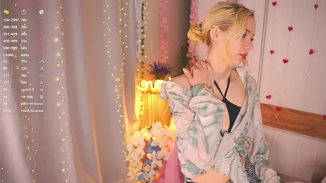 Snapshot of JaymieVigen chatting on February 2026 03:18:02 AM JaymieVigen online show from February 2026 03:18:02 AM