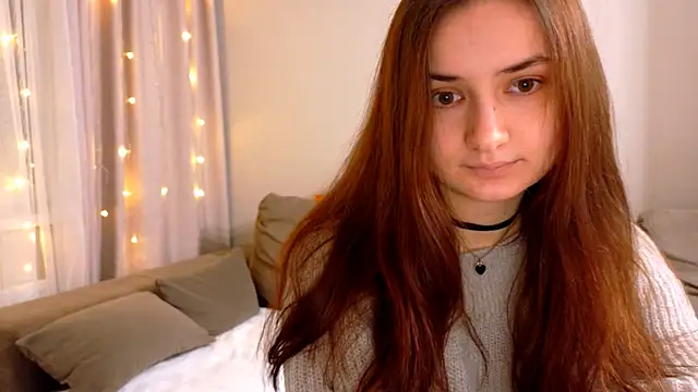 Lelia Vibe online show from December 2025 02:08:02 AM