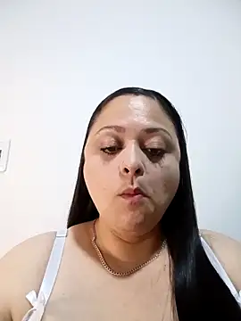 Snapshot of Nanna_160290 chatting on April 2026 06:32:01 PM Nanna 160290 online show from April 2026 06:32:01 PM