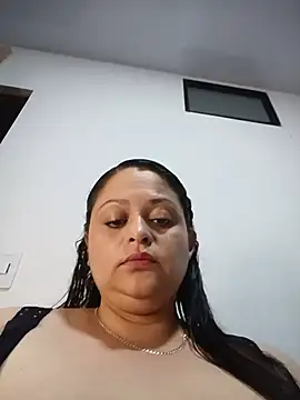Snapshot of Nanna_160290 chatting on May 2026 07:44:02 PM Nanna 160290 online show from May 2026 07:44:02 PM