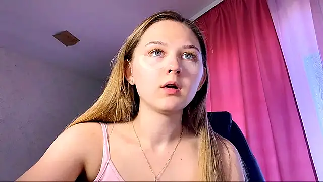 Smoke mama online show from September 2025 12:15:01 PM