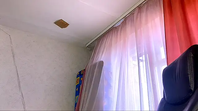 Smoke mama online show from September 2025 06:36:01 AM