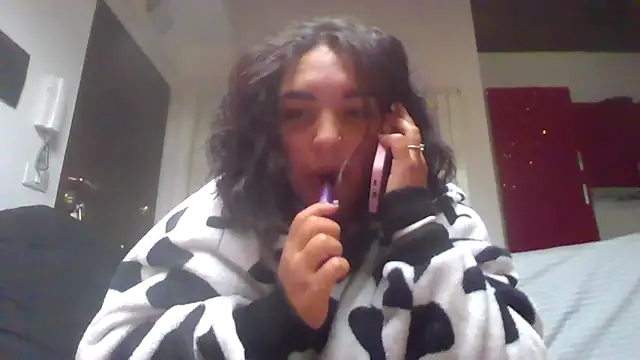 Snapshot of LadySophia03 chatting on September 2025 04:21:02 PM LadySophia03 online show from September 2025 04:21:02 PM