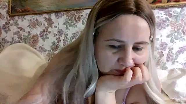 LustyyX online show from March 2026 07:27:01 PM