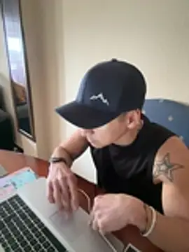 Snapshot of Latinhot31 chatting on February 2026 02:36:01 PM Latinhot31 online show from February 2026 02:36:01 PM