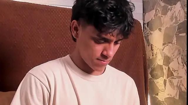 Snapshot of ZYZZ1312 chatting on February 2026 03:37:01 AM ZYZZ1312 online show from February 2026 03:37:01 AM