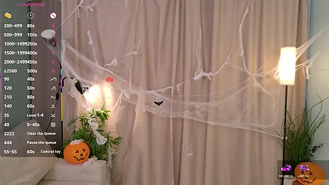 lisabaus online show from October 2025 07:10:02 AM