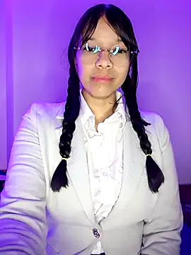 Iwarii online show from January 2026 03:53:02 AM