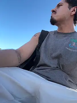 Snapshot of mrredcorn chatting on October 2025 03:31:02 PM mrredcorn online show from October 2025 03:31:02 PM