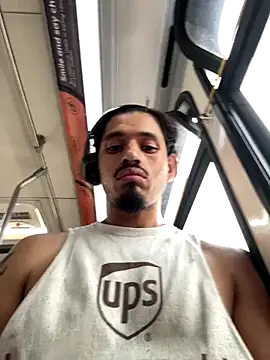 Snapshot of mrredcorn chatting on October 2025 05:44:02 PM mrredcorn online show from October 2025 05:44:02 PM