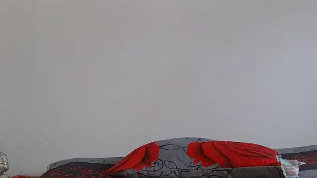 naiaratobon   online show from February 2026 06:37:02 PM