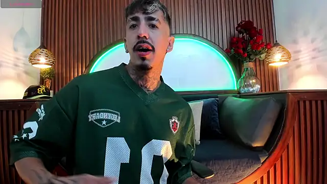 Donovan Desmond online show from February 2026 03:17:01 AM