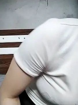 Mie rose online show from February 2026 01:40:02 AM