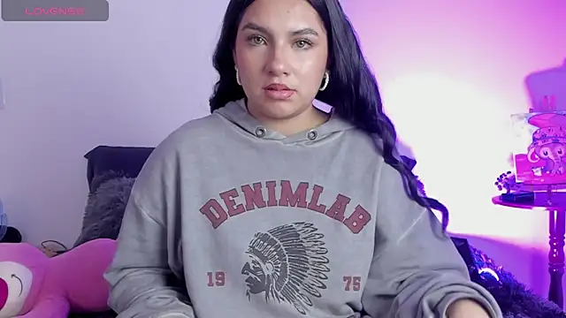 Snapshot of Eve_rivers chatting on September 2025 09:59:02 PM Eve rivers online show from September 2025 09:59:02 PM