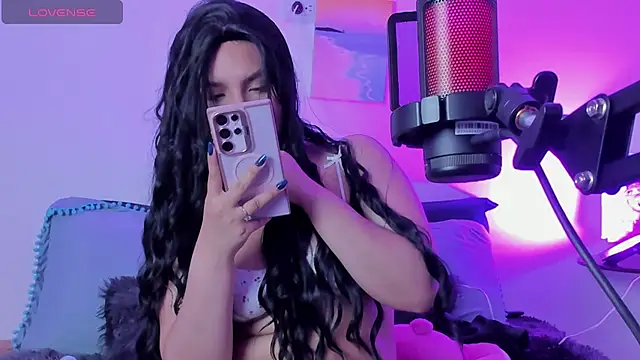 Snapshot of Eve_rivers chatting on October 2025 04:46:01 PM Eve rivers online show from October 2025 04:46:01 PM