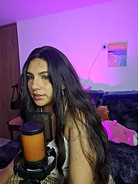 Snapshot of Eve_rivers chatting on October 2025 09:56:01 PM Eve rivers online show from October 2025 09:56:01 PM