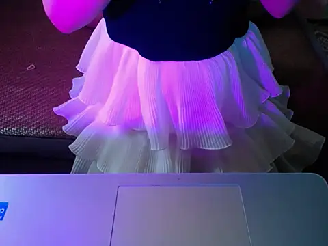 ahoa Tk online show from November 2025 05:18:02 AM